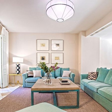 Genteel Home Abades Севилья Экстерьер фото