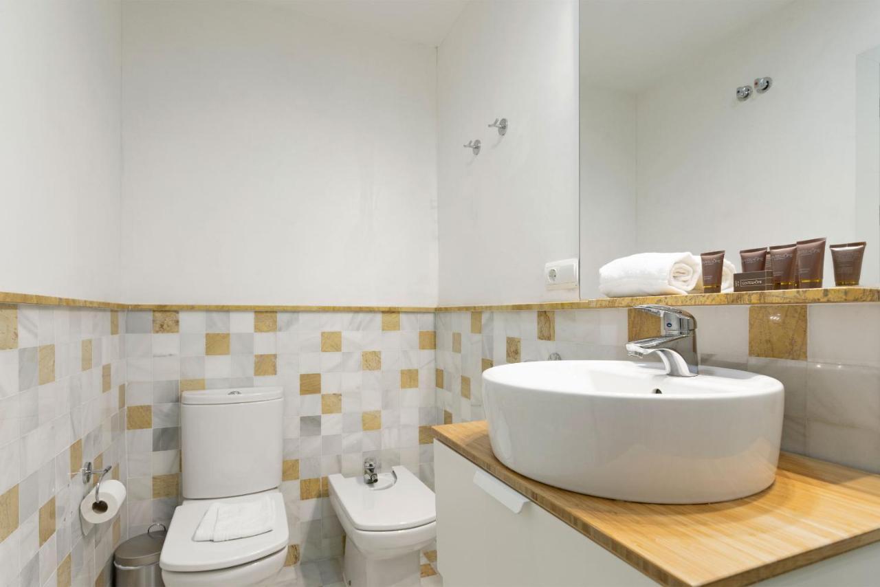 Genteel Home Abades Севилья Экстерьер фото