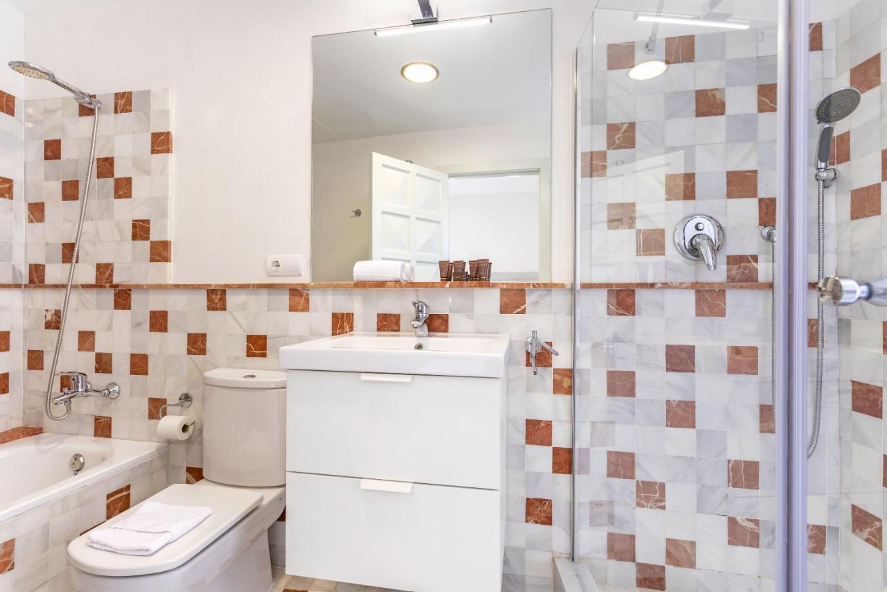 Genteel Home Abades Севилья Экстерьер фото