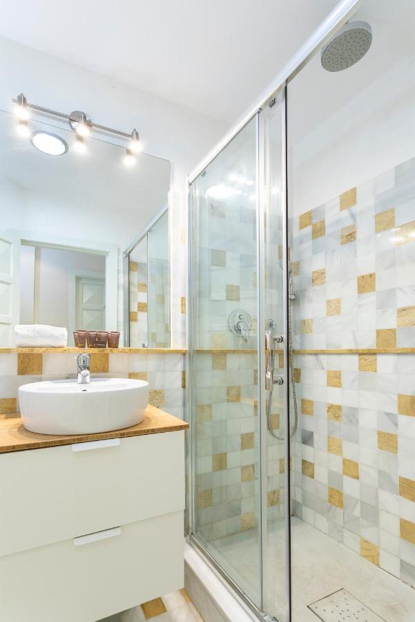Genteel Home Abades Севилья Экстерьер фото